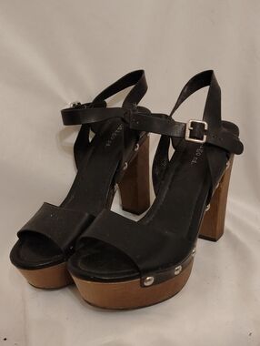 Indigo Black Platform Block Heel Sandals with Wood-Look Sole